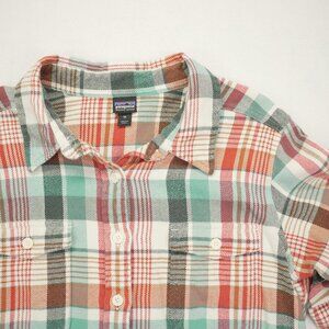 Patagonia Women's Fjord Plaid Flannel Long Sleeve Shirt Organic Cotton Size 10